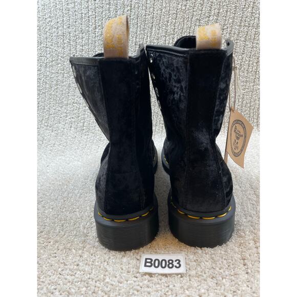 DOC MARTEN 31020 black vegan crushed velvet short boots 6 - Picture 9 of 9